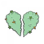 Pin Amor High esmaltado metálico con doble broche de sujeción.