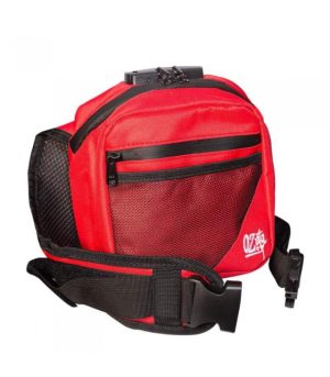 Ozeta Banano Red con bolsillos, correa ajustable y diseño urbano rojo
