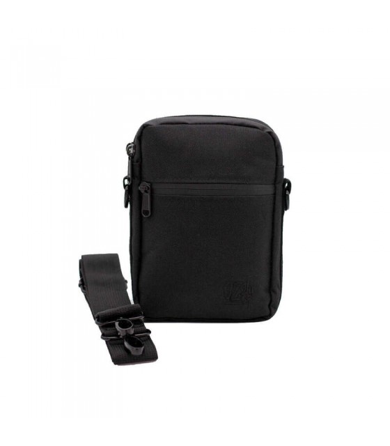 Ozeta Bandolera negra con triple cierre y diseño funcional