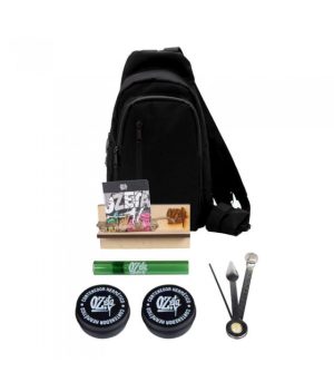 Mochilita Ozeta con cierre de clave, acolchada y discreta. Ideal para proteger tus artículos personales.